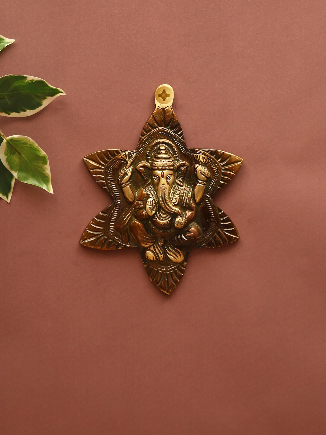 

Aapno Rajasthan Brown & Gold-Toned Lord Ganesha In Flower Wall Hanging