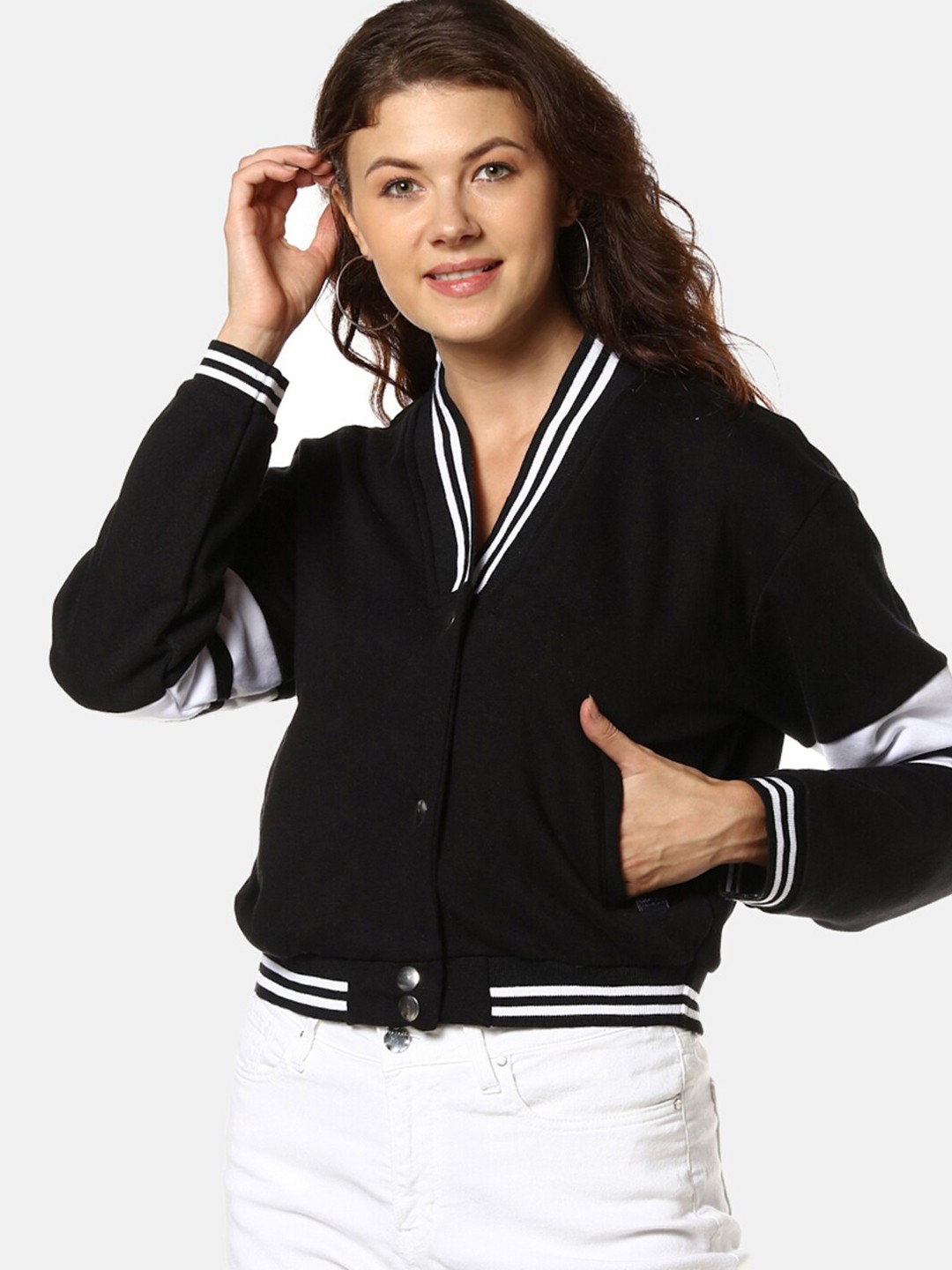 

Campus Sutra Women Black Colourblocked Sweatshirt