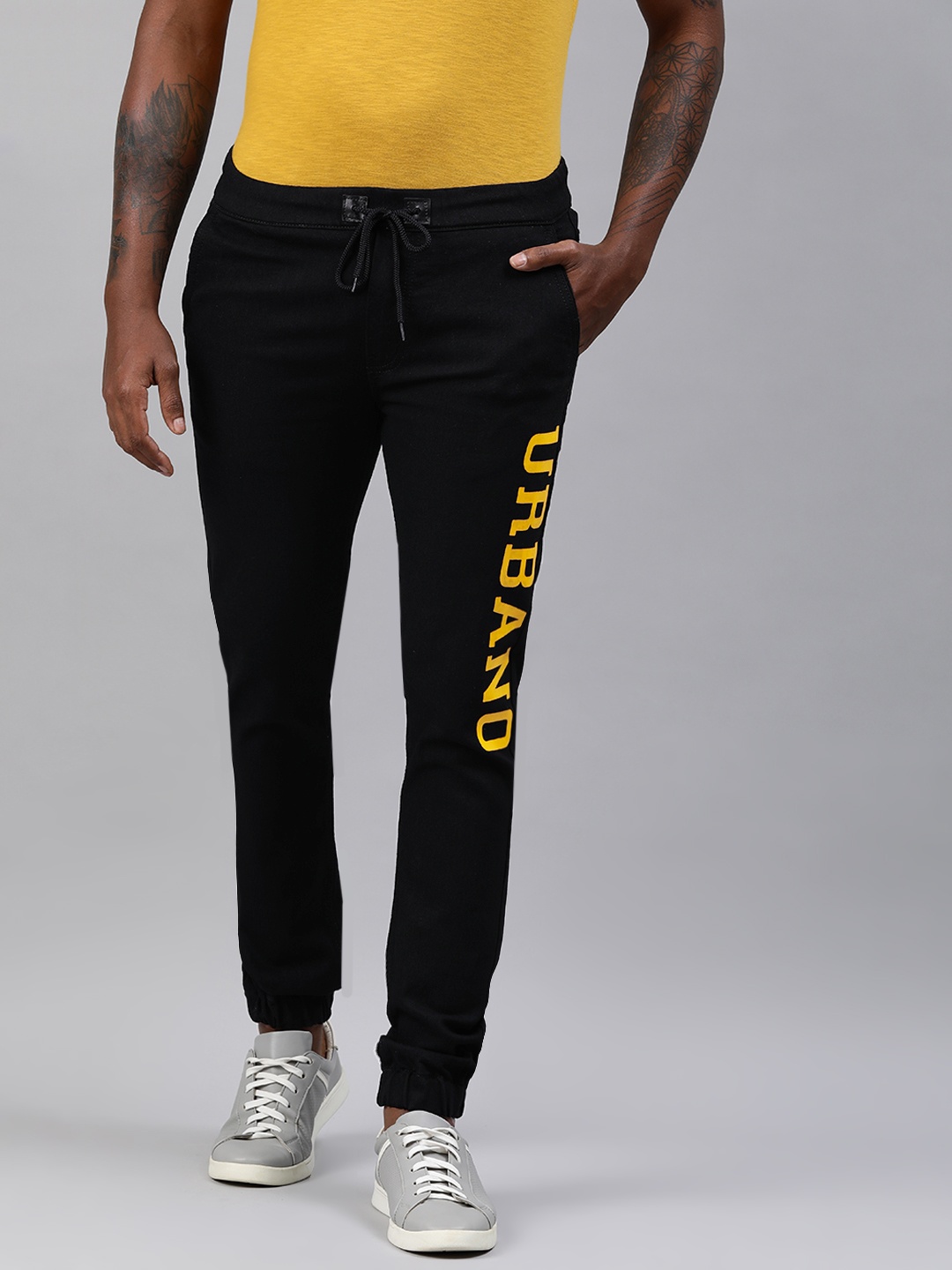 

Urbano Fashion Men Black Slim Fit Printed Stretchable Jogger Jeans