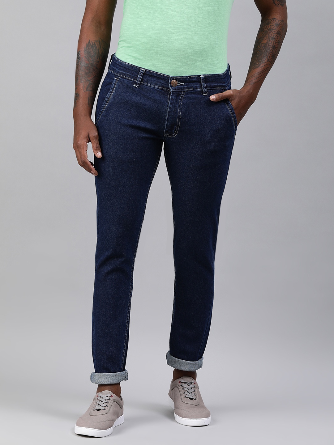 

Urbano Fashion Men Blue Mid-Rise Slim Fit Clean Look Jeans