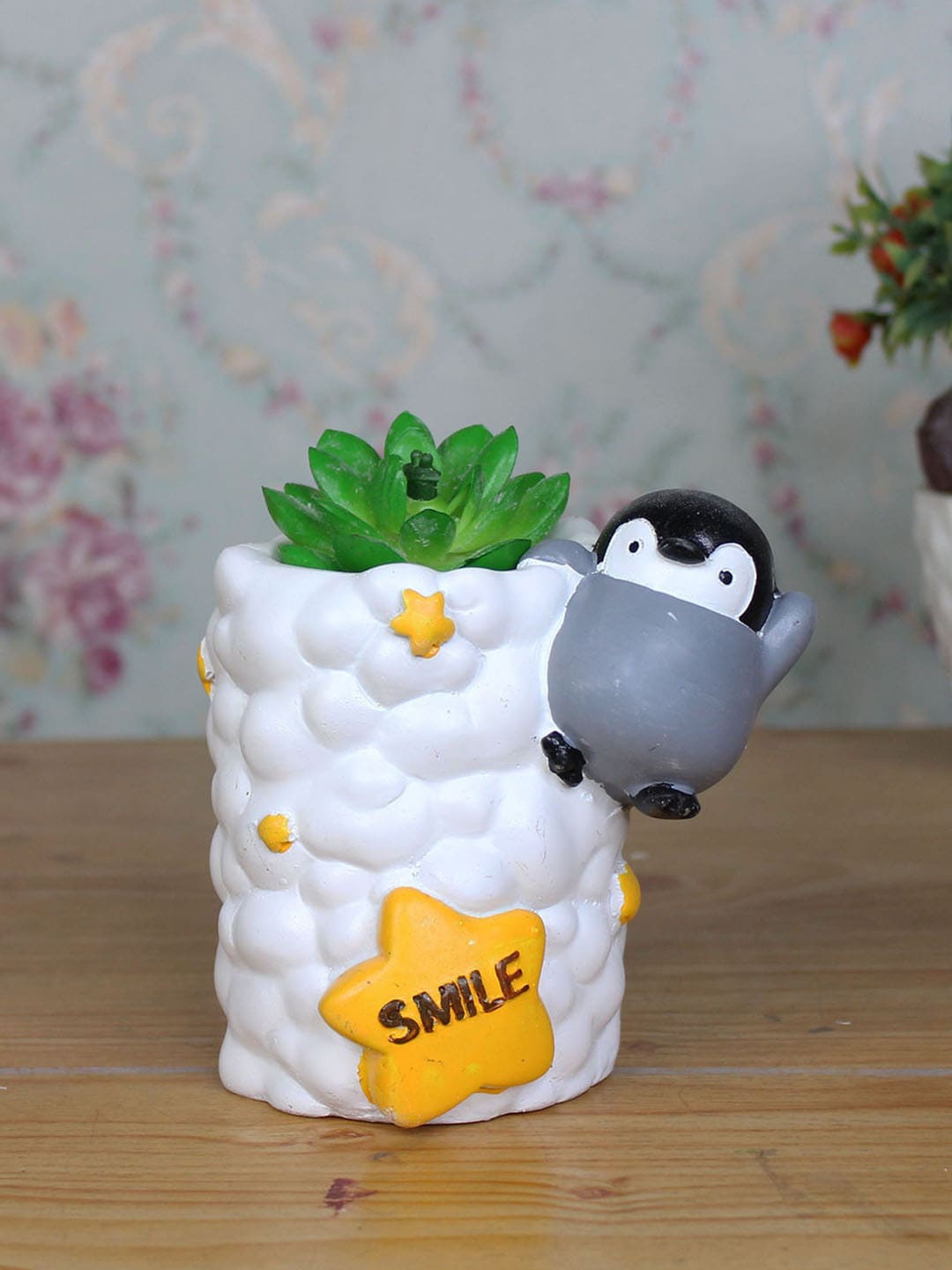 

Wonderland White & Yellow Baby Penguin Succulent Planter
