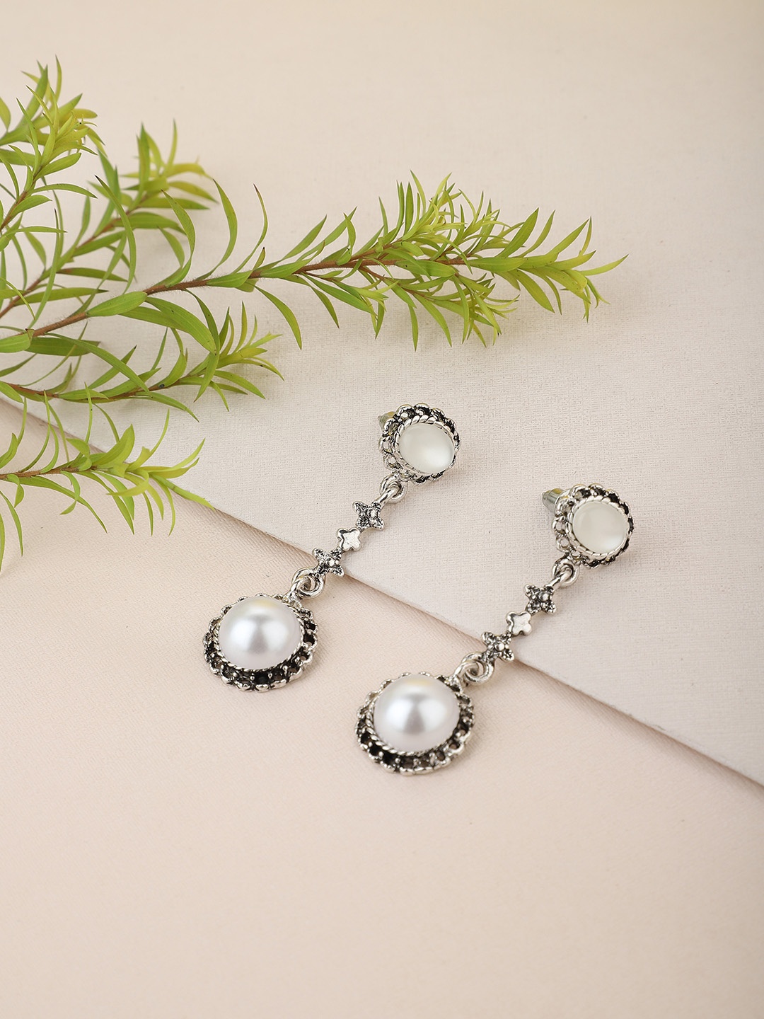 

Carlton London Silver-Toned & Off White Rhodium-Plated Oxidised Circular Drop Earrings