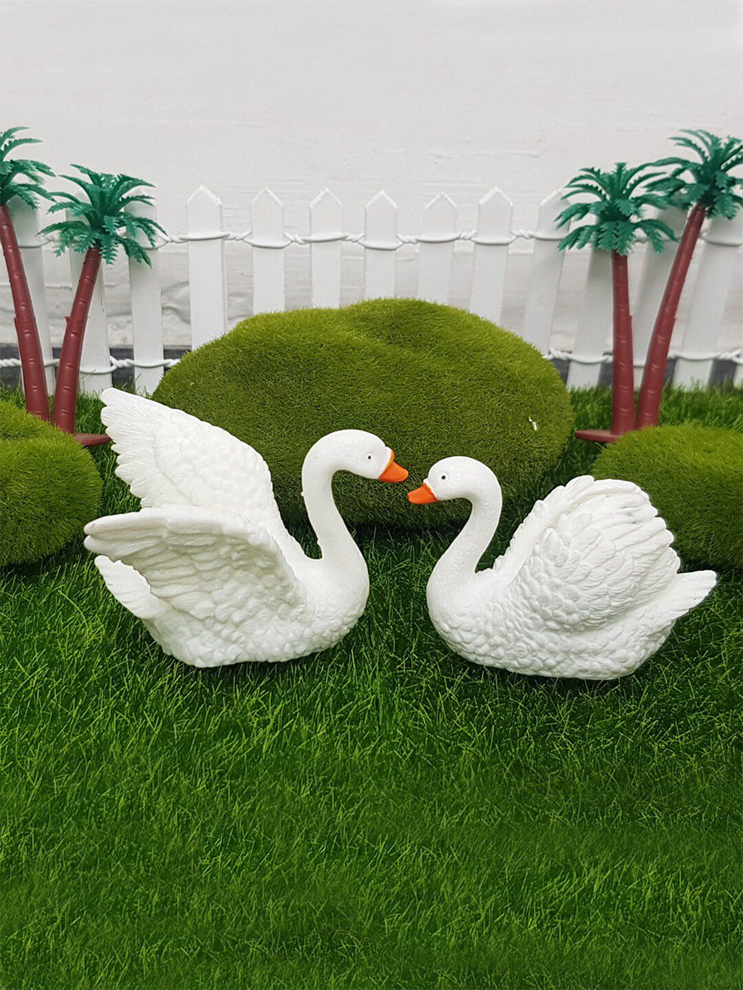 

Wonderland Set of 2 White & Orange Swan Garden Accessories
