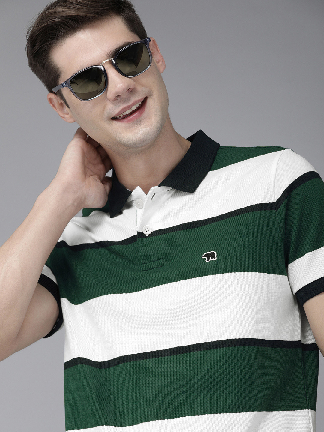 

THE BEAR HOUSE Men Green & White Striped Polo Collar Slim Fit T-shirt