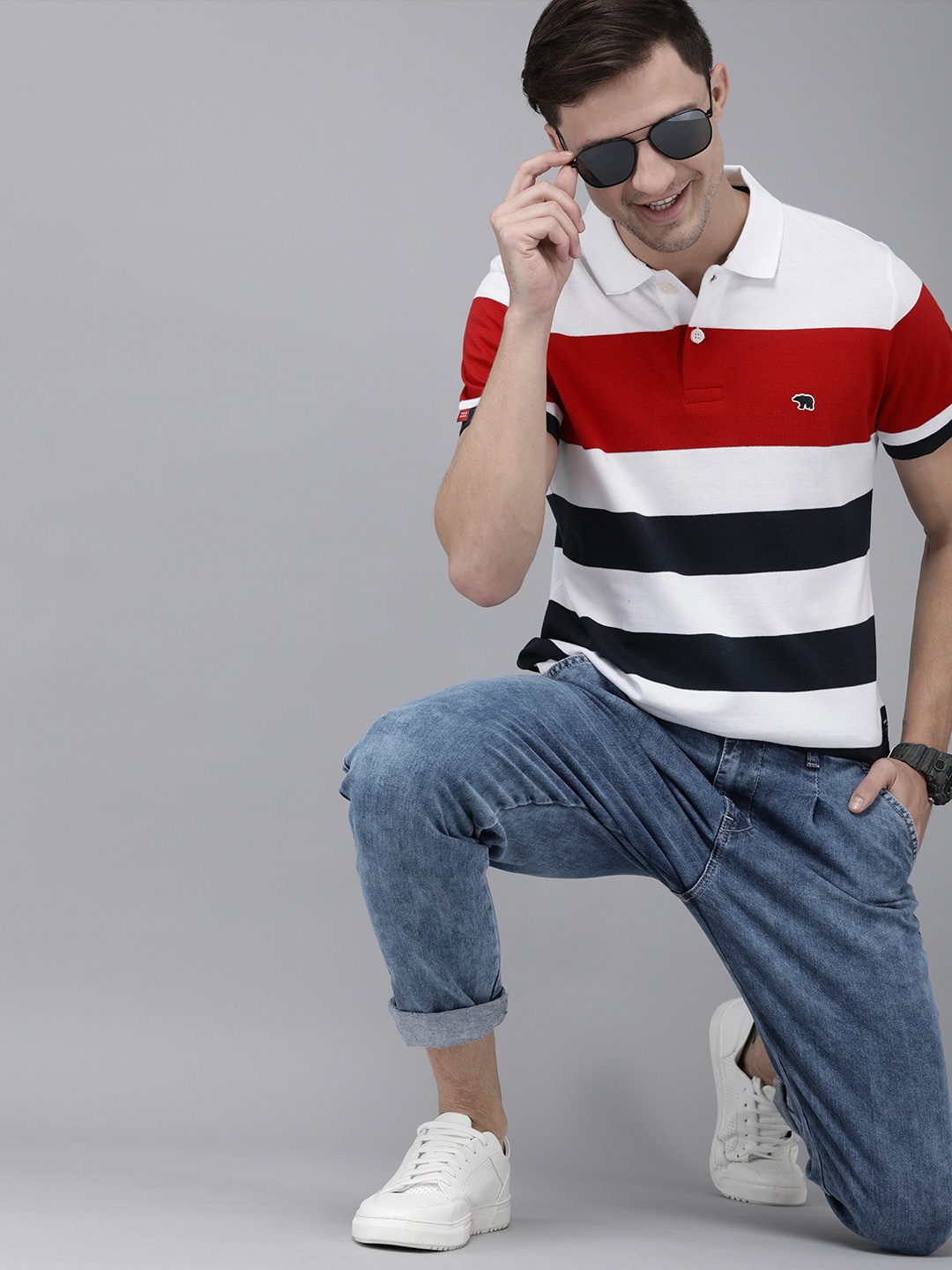 

THE BEAR HOUSE Men White Red Striped Polo Collar Slim Fit Pure Cotton T-shirt