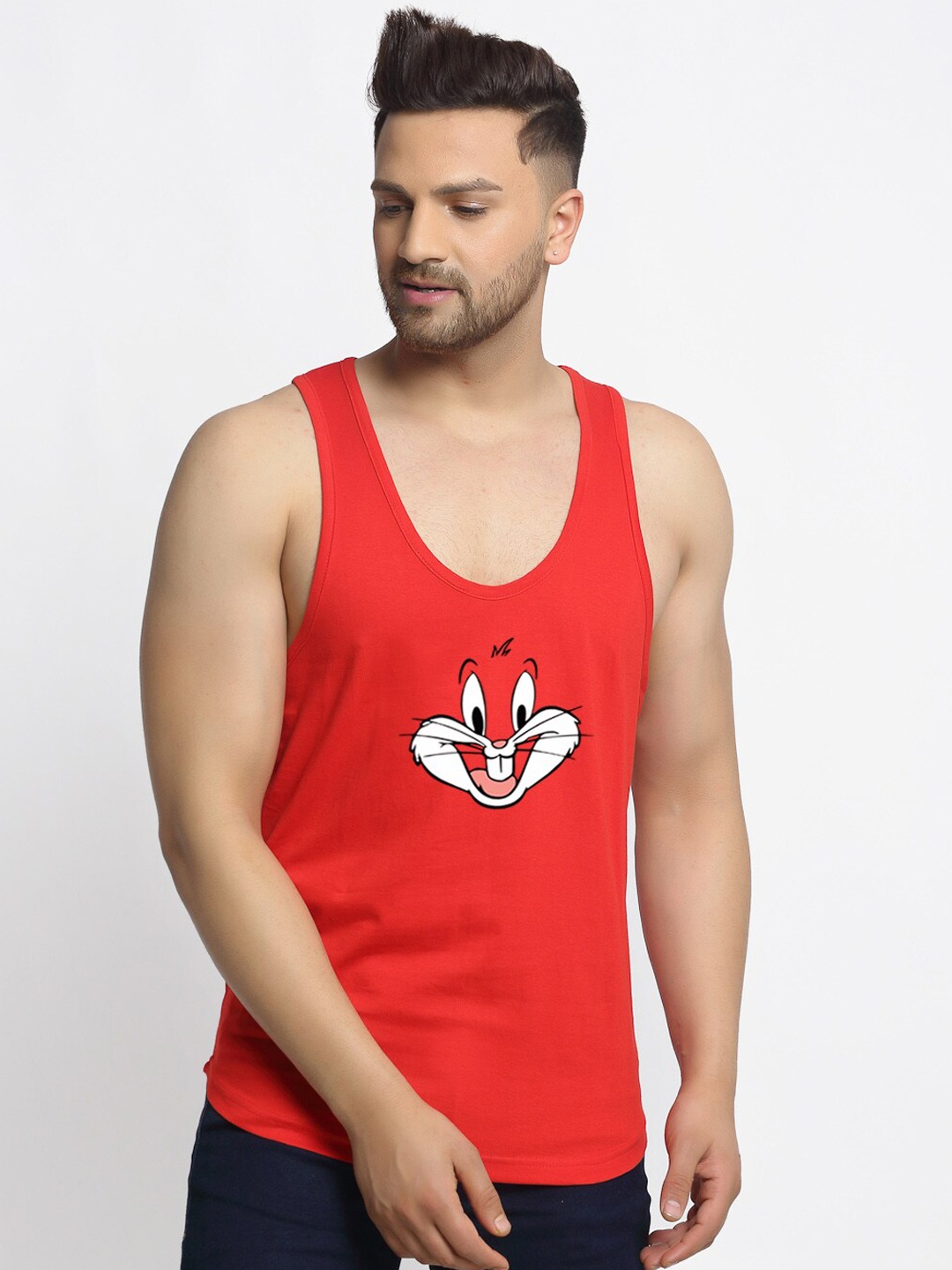 

Friskers Men Red & White Bugs Bunny Printed Pure Cotton Gym Vest