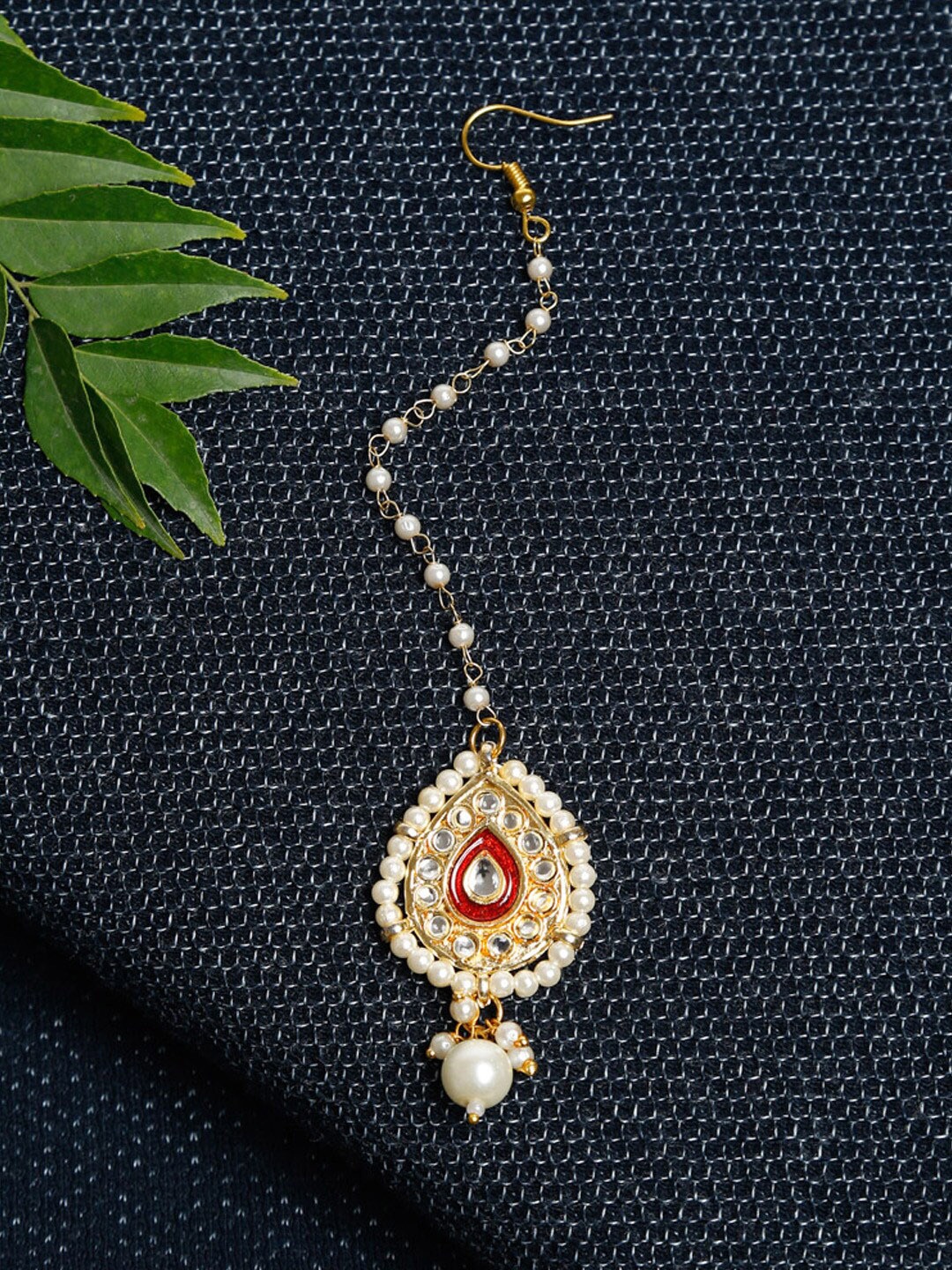 

Ruby Raang Gold-Plated White & Red Enameled Faux Kundan-Studded & Faux Pearl Beaded Handcrafted Maang Tika