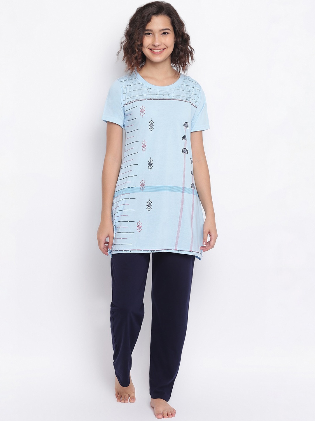 

Duchess Women Blue & Pink Printed Night suit