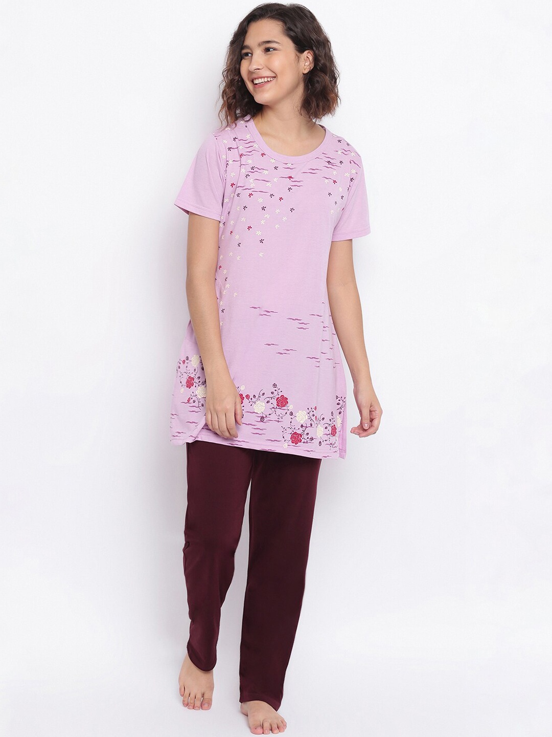 

Duchess Women Violet & Burgundy Printed Night suit