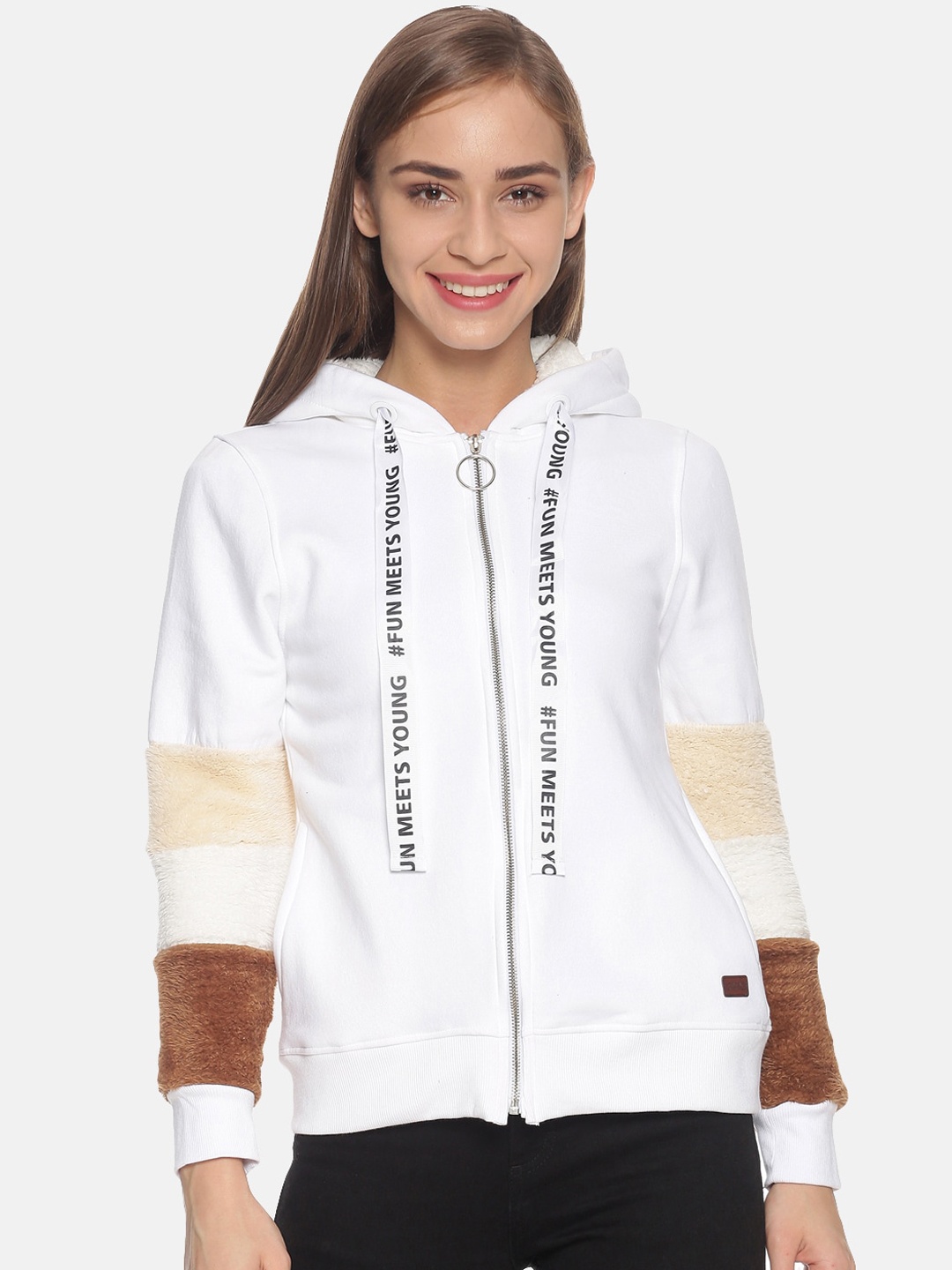 

Campus Sutra Women White Solid Hooded Sweatshirt