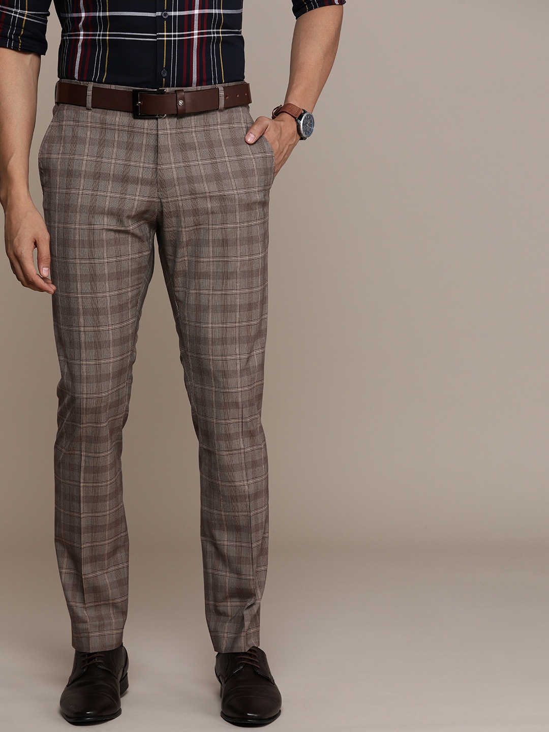 

SELECTED Men Brown & Black Checked Slim Fit Formal Trousers