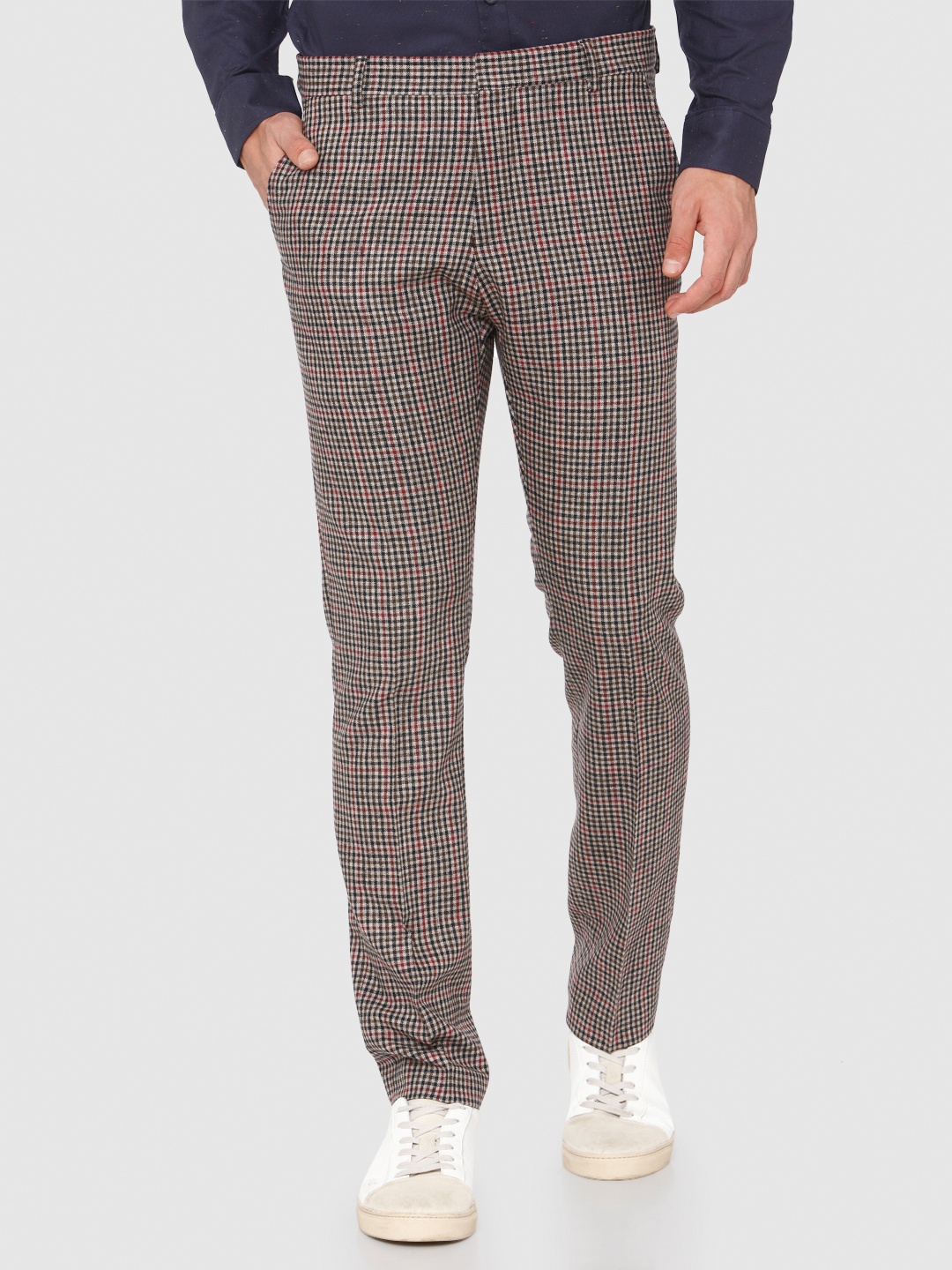 

SELECTED Men Brown & Black Checked Slim Fit Trousers