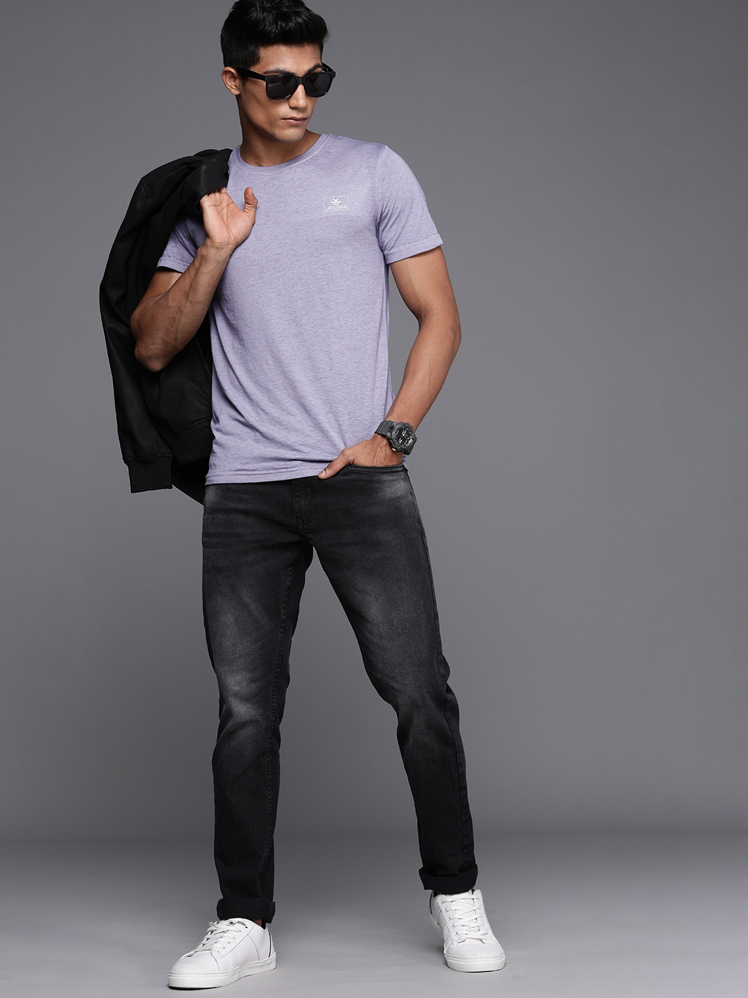 

WROGN Men Lavender Printed Detail Slim Fit T-shirt