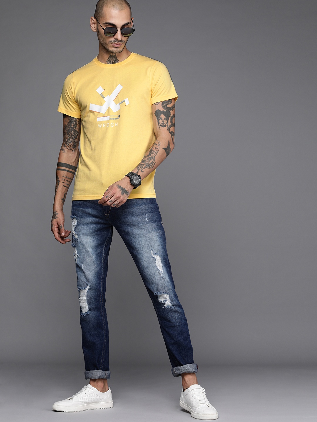 

WROGN Men Yellow Brand Logo Slim Fit T-shirt