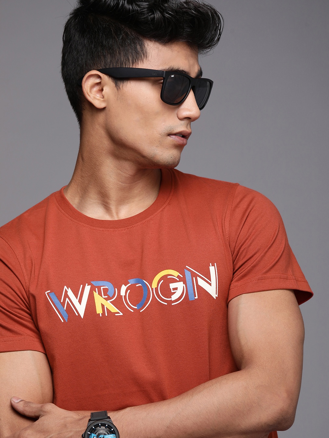 

WROGN Men Rust Brown Brand Logo Printed T-shirt