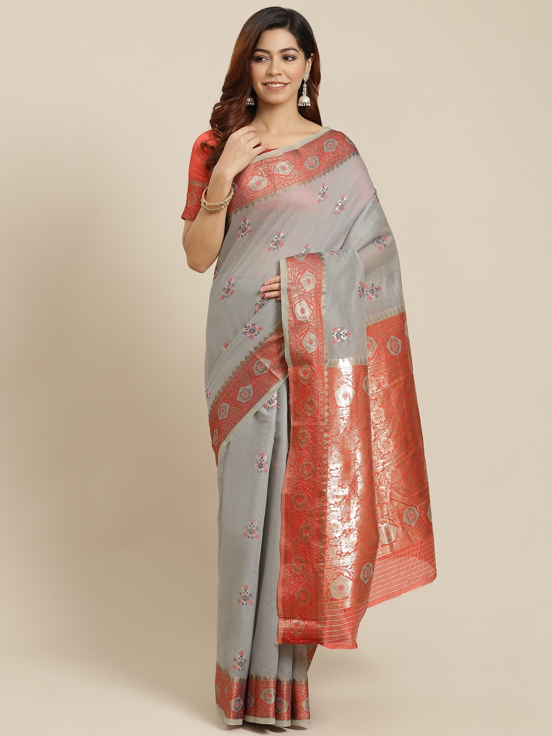 

MANOHARI Women Grey & Red Ethnic Motifs Zari Banarasi Saree