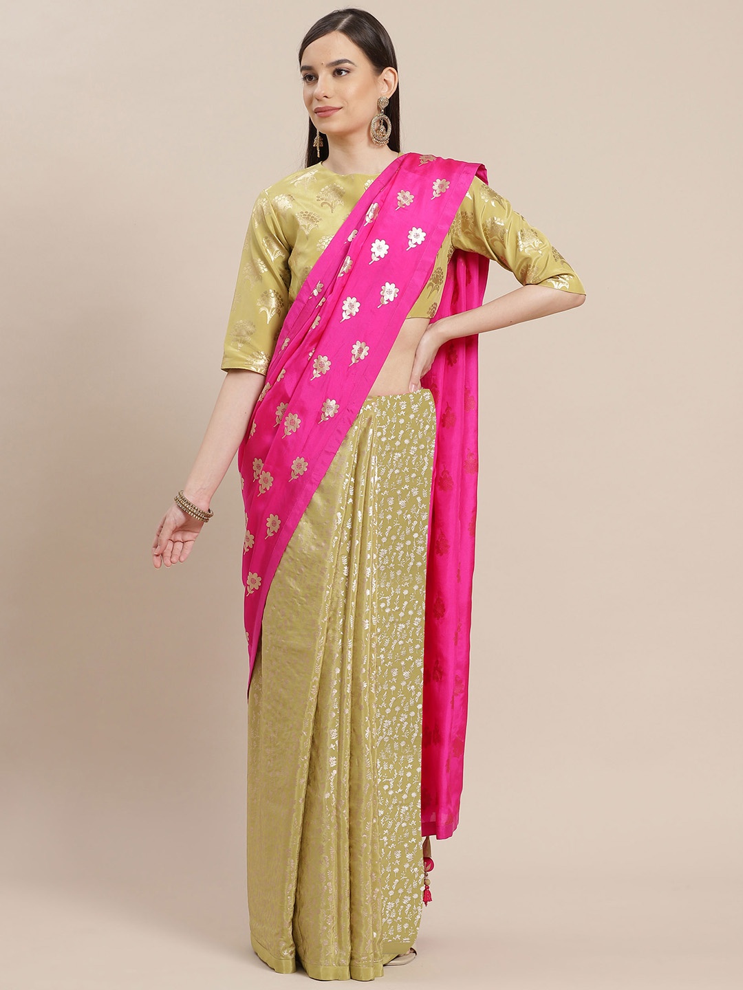 

Masaba Golden & Magenta Floral Printed Designer Saree, Gold