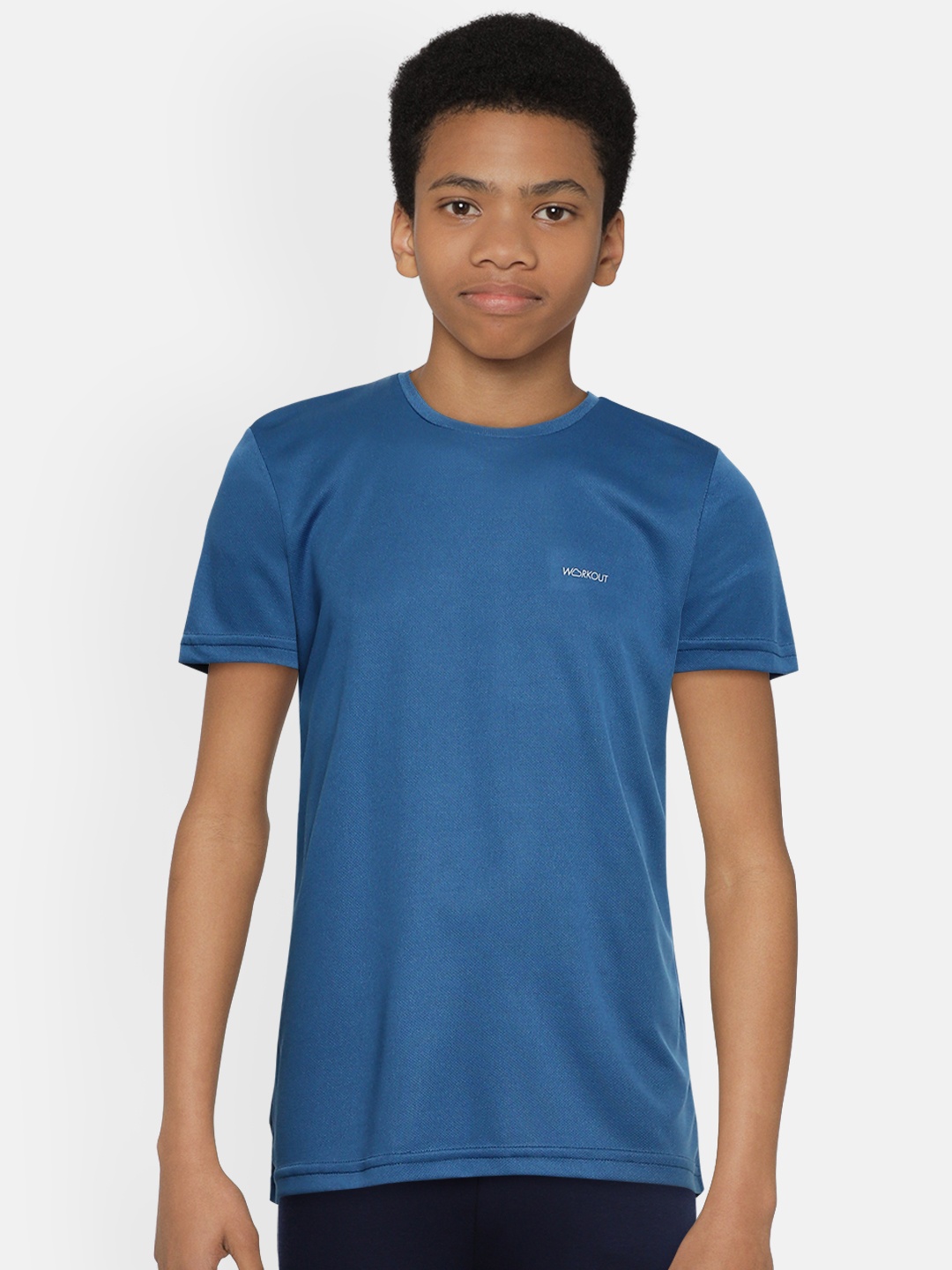 

Sweet Dreams Boys Blue Solid T-Shirt