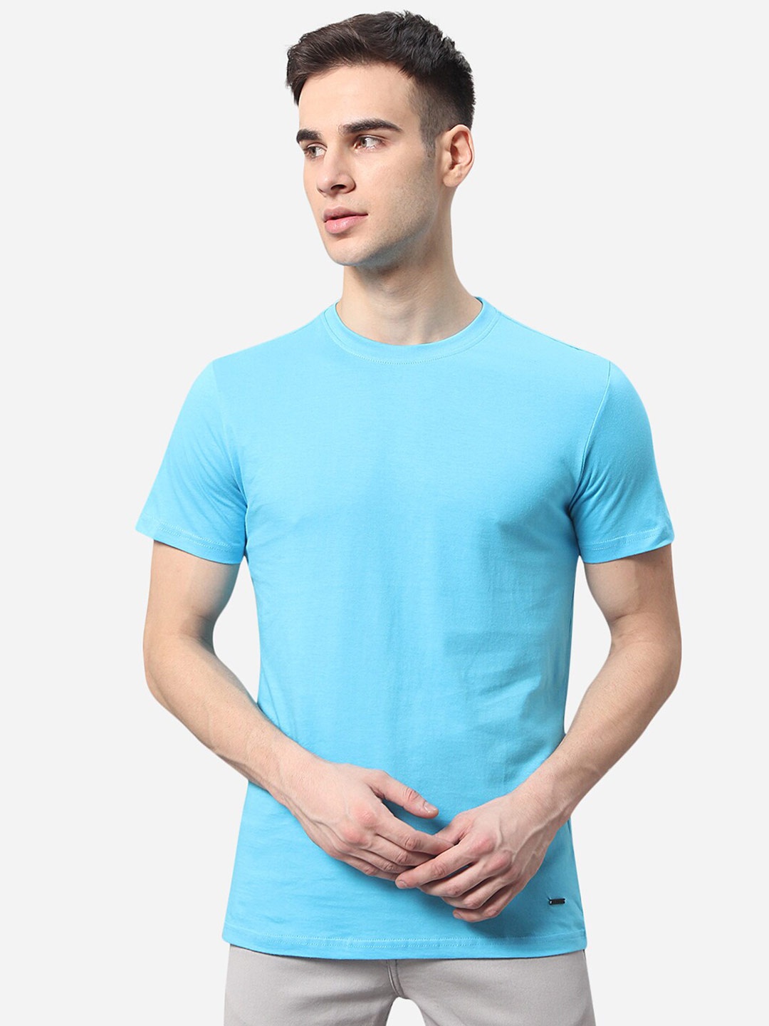 

JADE BLUE Pure Cotton Blue Solid Slim Fit Pure Cotton T-shirt