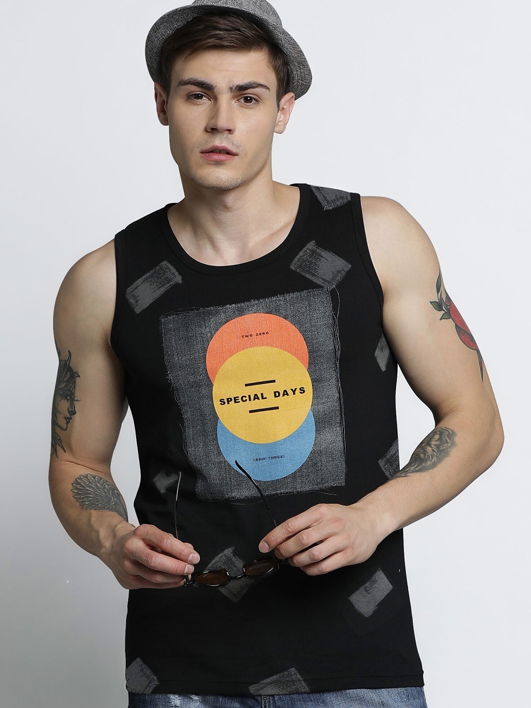 

Maniac Men Black Typography Printed Slim Fit Pure Cotton T-shirt