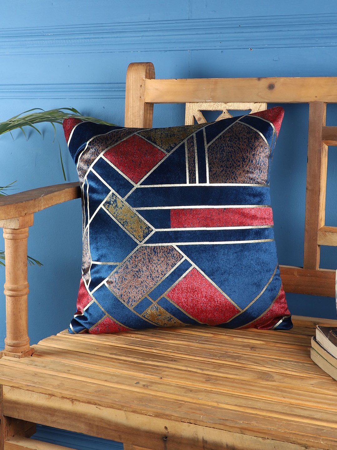 

MFD HOME FURNISHING Blue & Red Geometric Square Cushion Covers