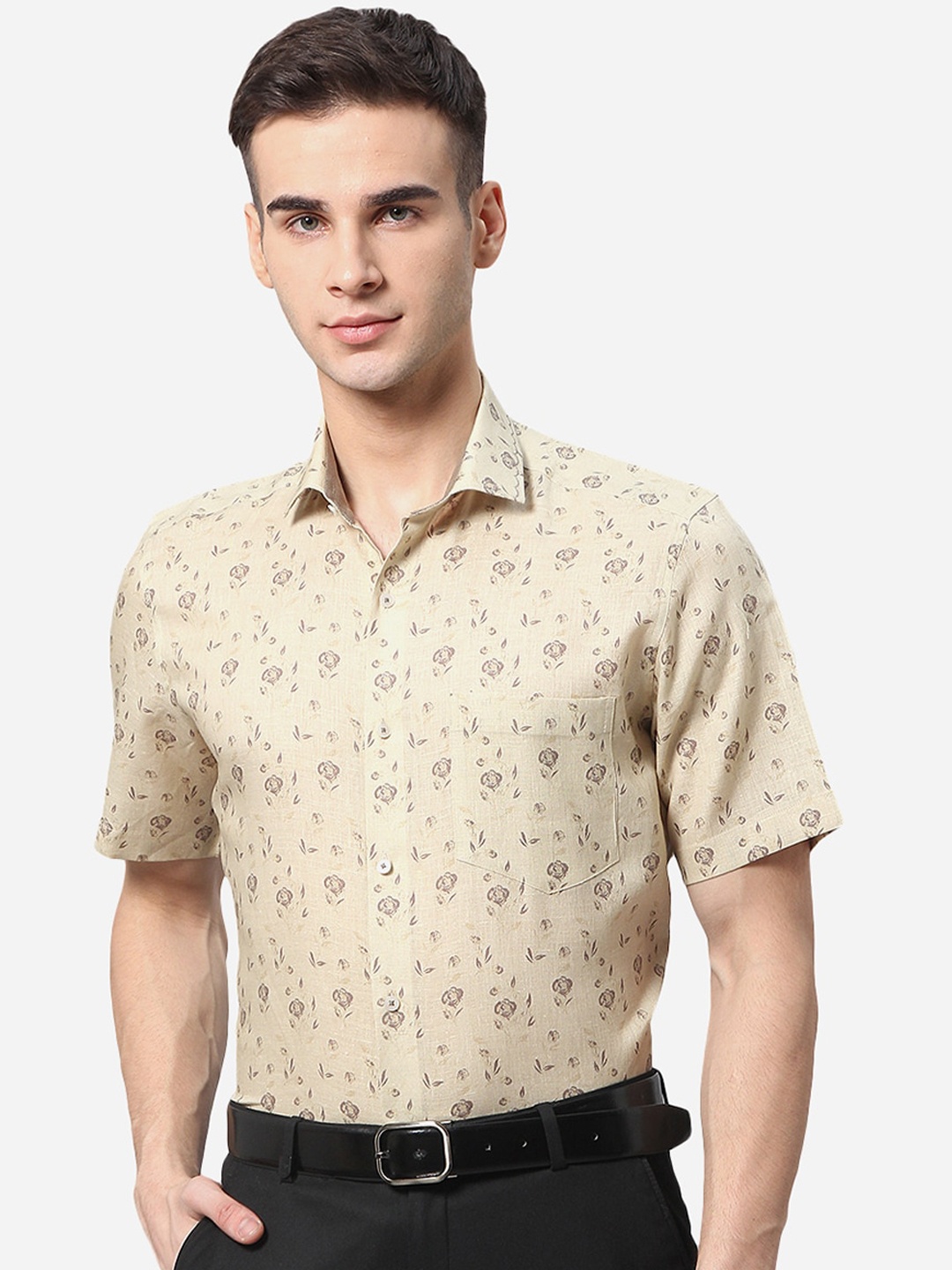 

JB STUDIO Men Beige Slim Fit Floral Printed Cotton Formal Shirt