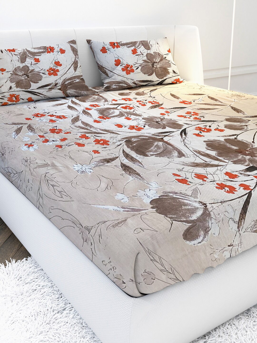 

MAYFAIR HOMES LONDON Beige & White Floral 144 TC King Bedsheet with 2 Pillow Covers