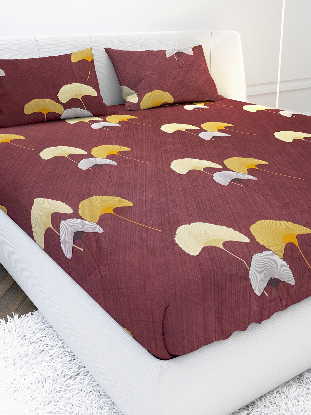 

MAYFAIR HOMES LONDON Maroon & Yellow Floral 210 TC King Bedsheet with 2 Pillow Covers