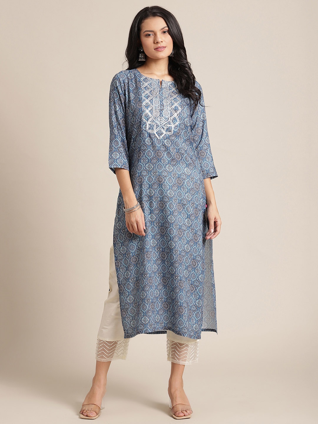 

Varanga Women Blue Ethnic Motifs Printed Straight Kurta