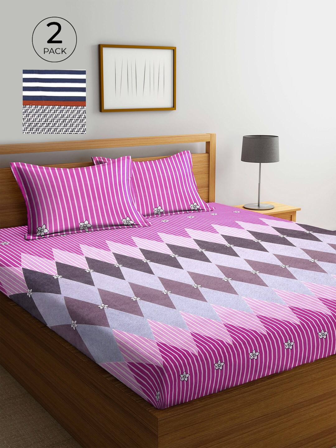 

KLOTTHE Navy Blue & Black Striped 210 TC 2 King Bedsheet with 4 Pillow Covers