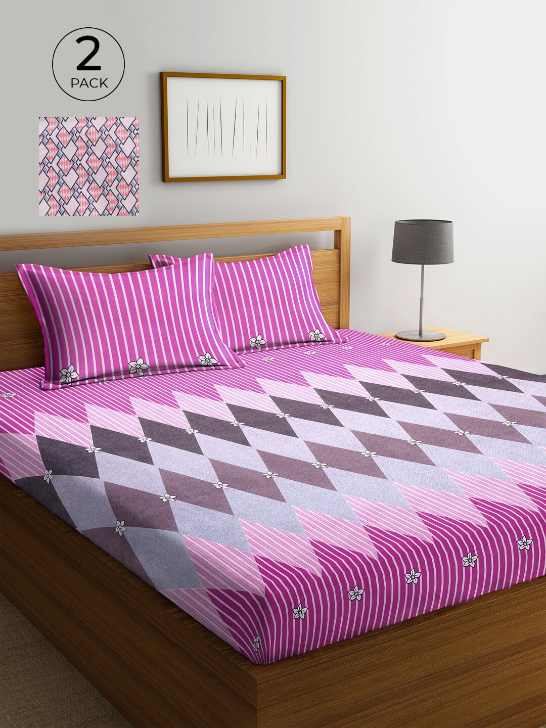 

KLOTTHE Grey & Pink Geometric 210 TC 2 King Bedsheet with 4 Pillow Covers