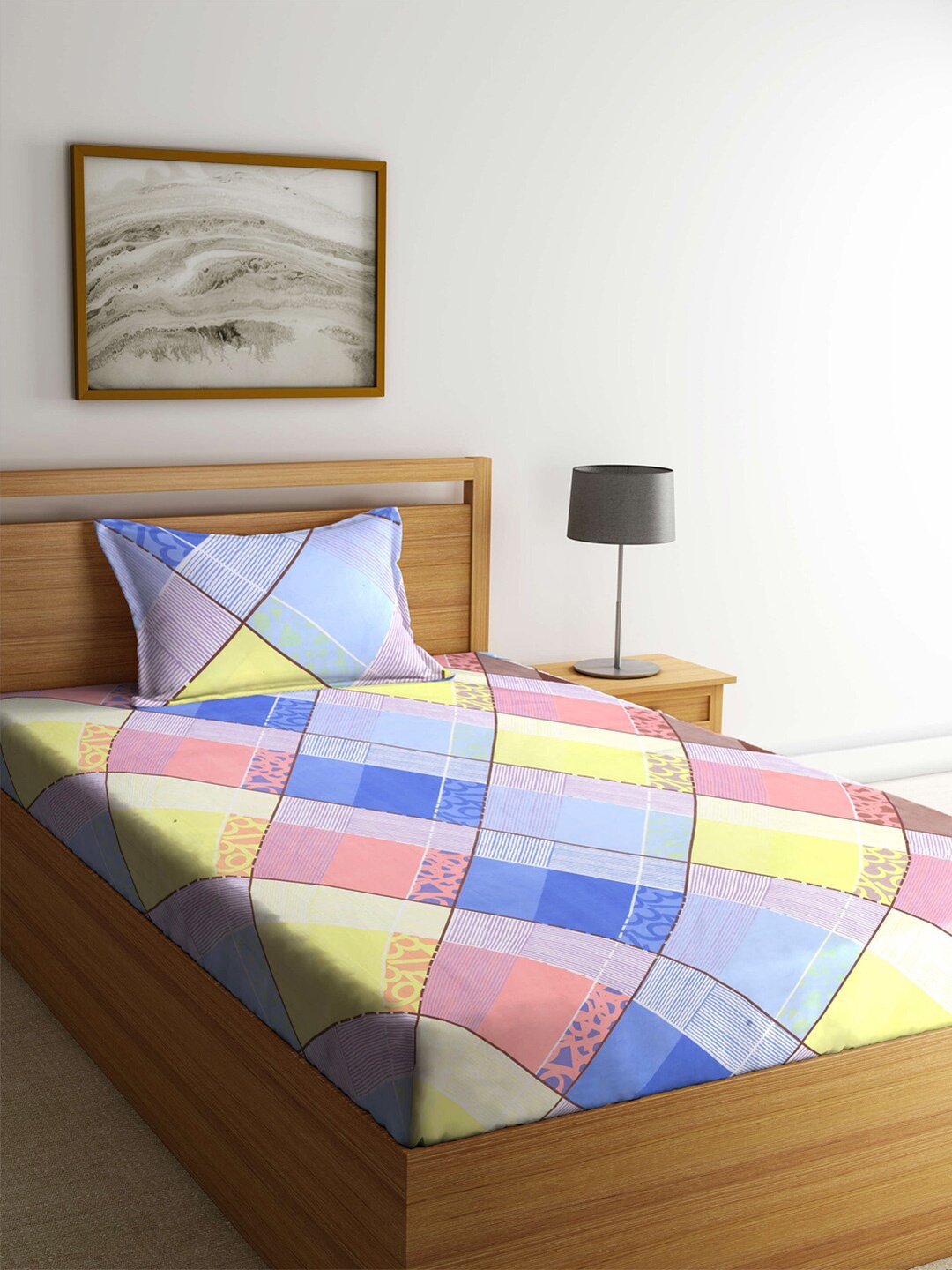 

KLOTTHE Pink & Blue Geometric 210 TC Single Bedsheet with 1 Pillow Covers