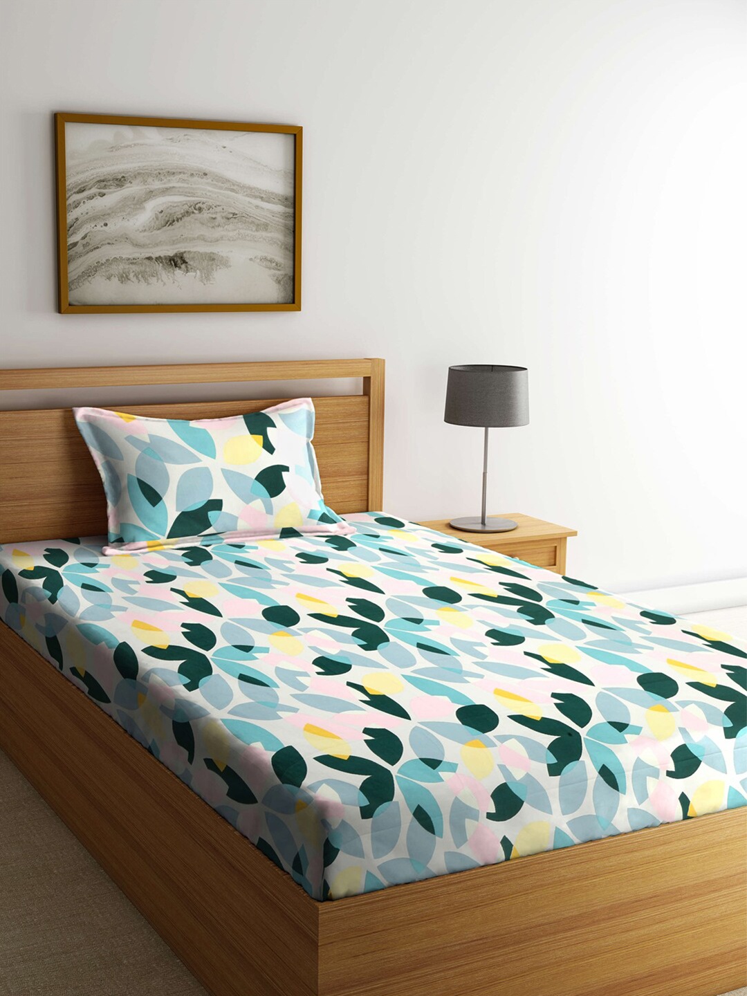 

KLOTTHE Off White & Turquoise Blue Geometric 300 TC Single Bedsheet with 1 Pillow Covers