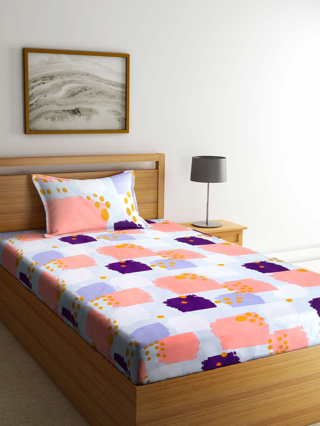 

KLOTTHE White & Pink Geometric 210 TC Single Bedsheet with 1 Pillow Covers