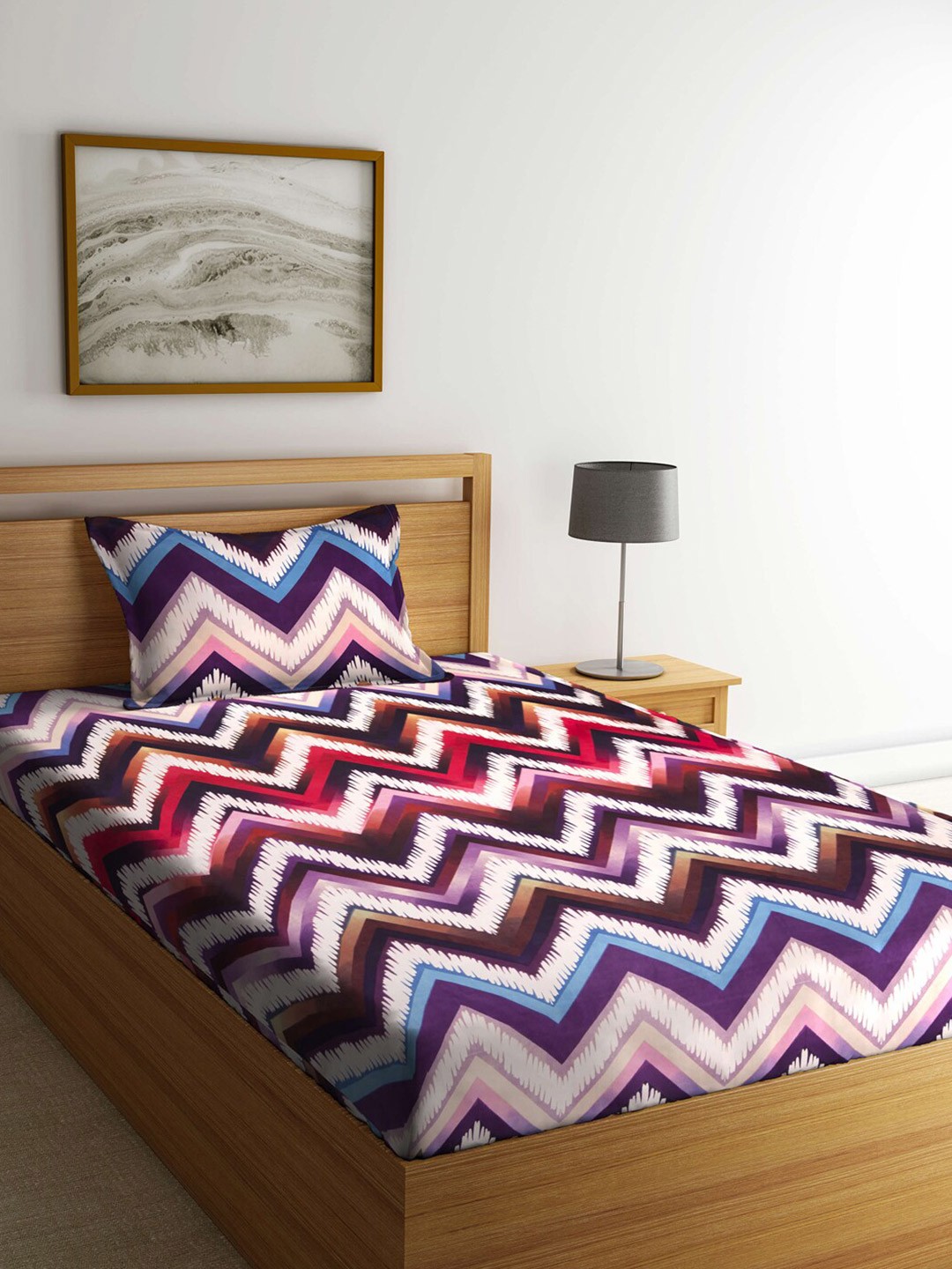 

KLOTTHE Pink & Red Geometric 210 TC Single Bedsheet with 1 Pillow Covers