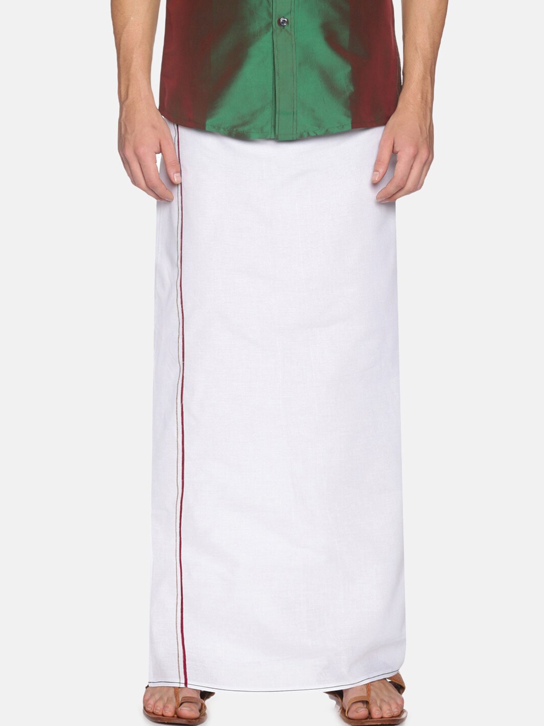 

Chennis Men White Solid Pure Cotton Dhoti