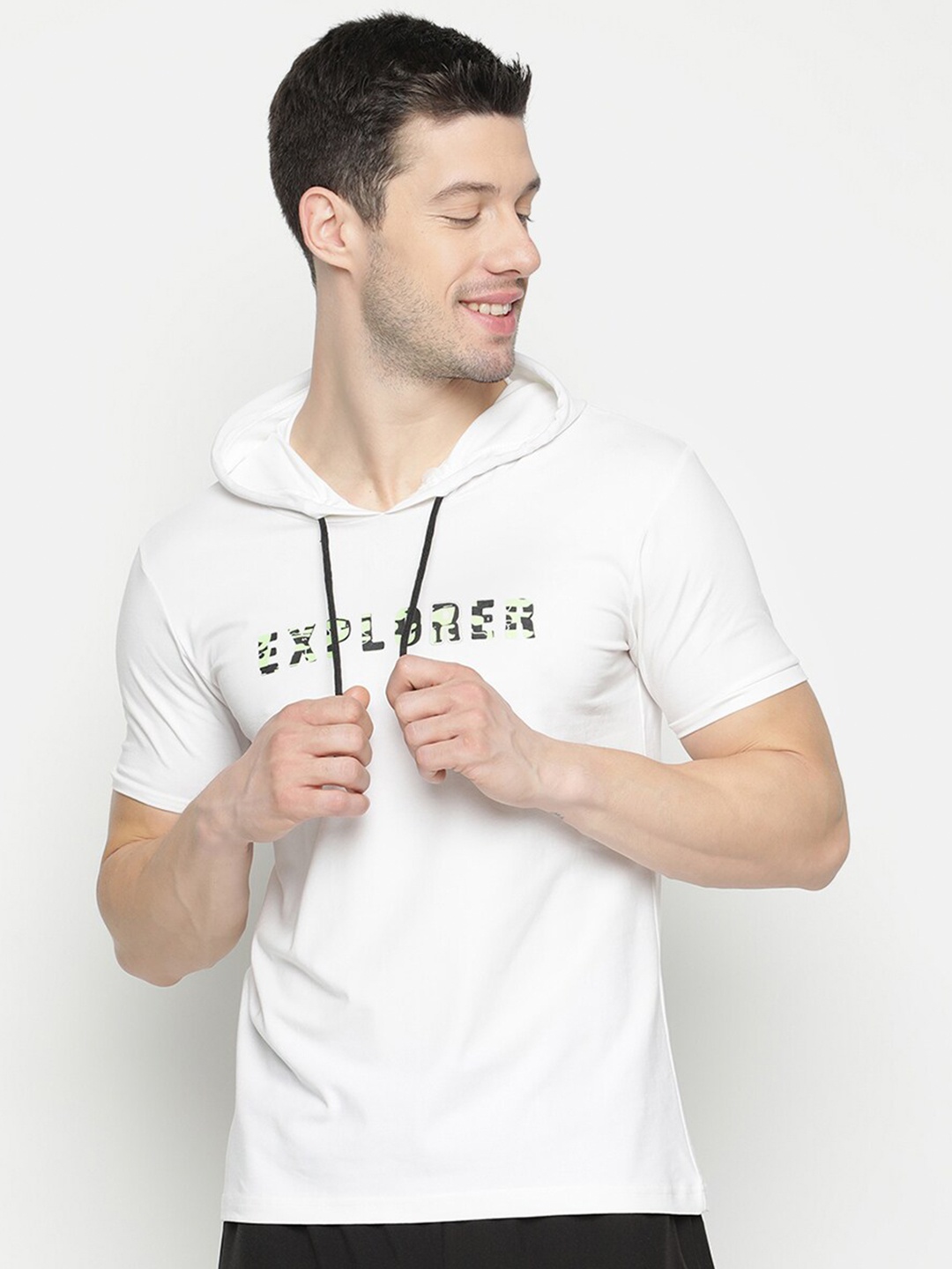 

V2 Value & Variety Men White Hood Cotton T-shirt