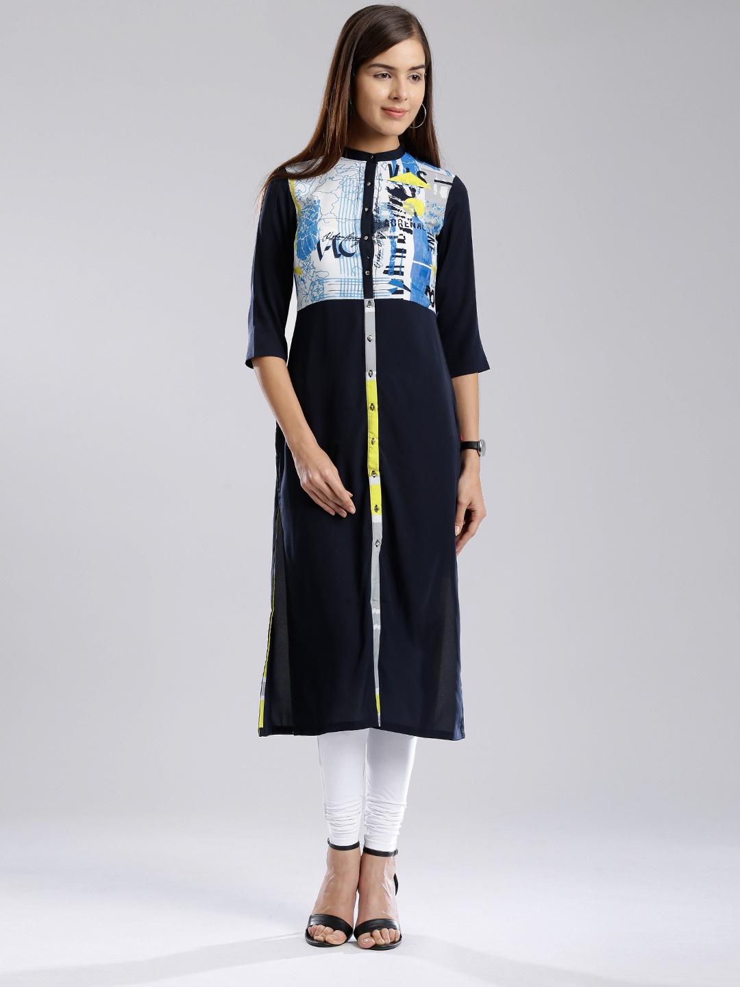 

W Women Navy Printed Straight Kurta, Navy blue