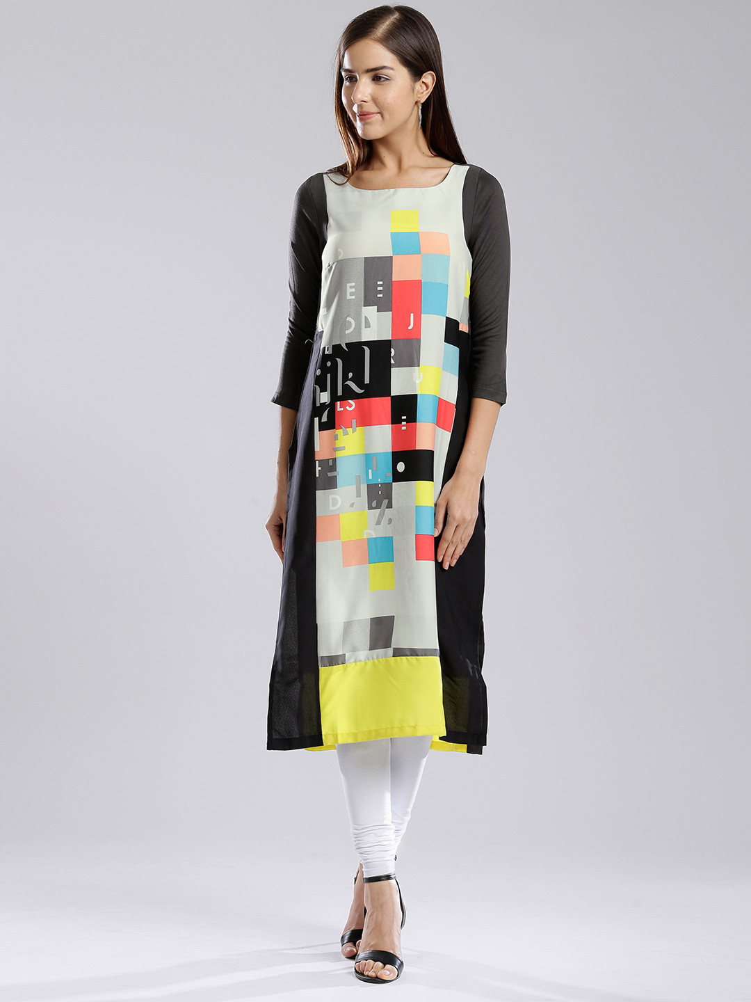 

W Women Black & Grey Printed Straight Kurta