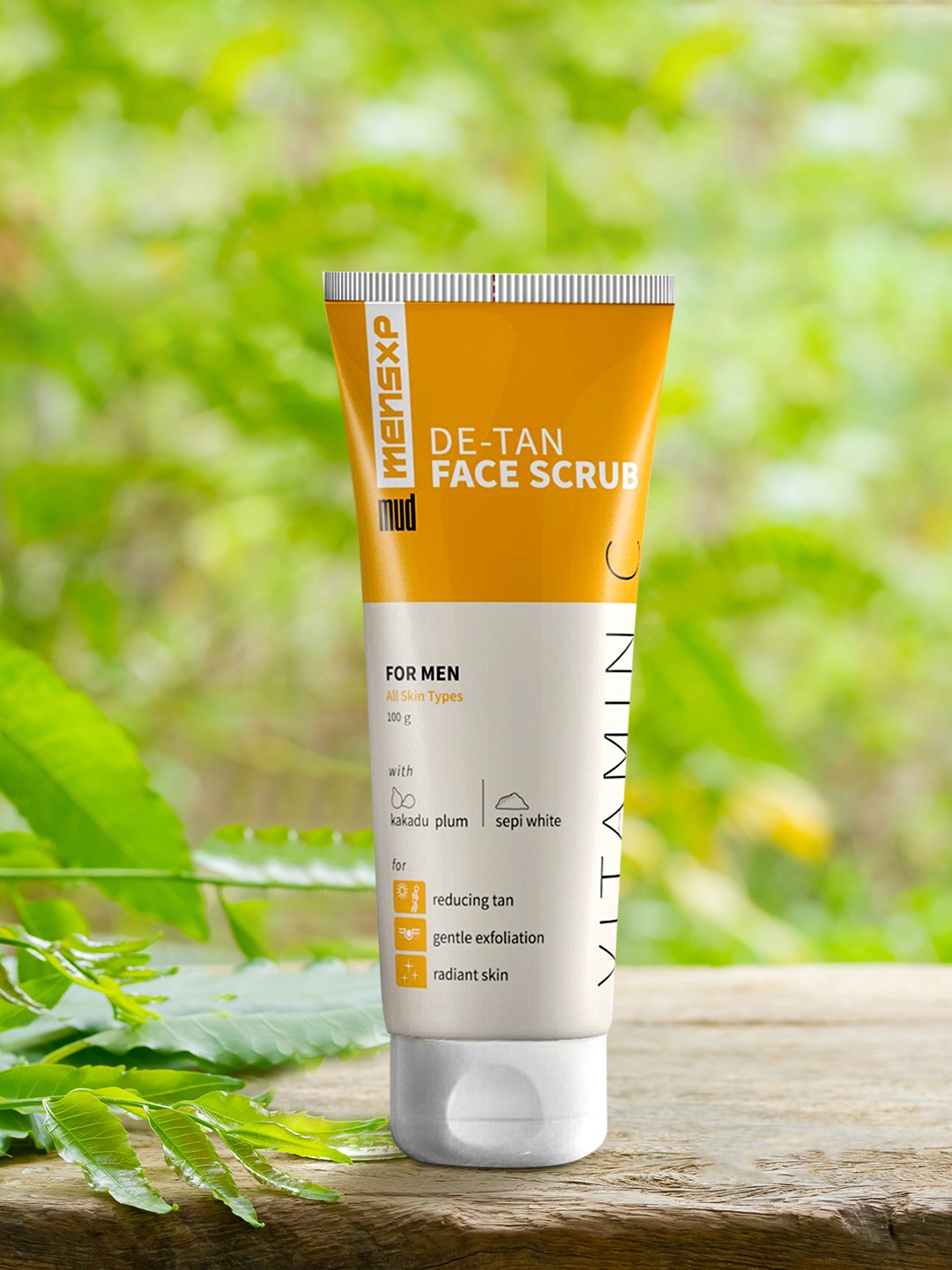 

MensXP Men Mud De-Tan Face Scrub With Kakadu Plum & Sepiwhite -100g, White