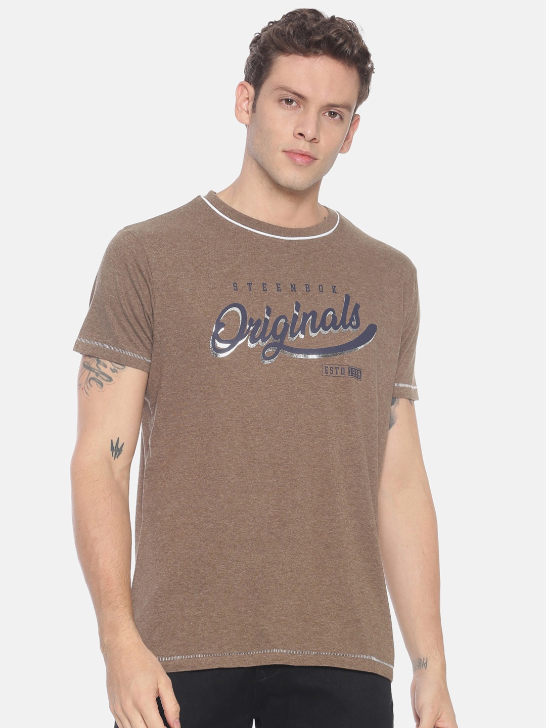 

Steenbok Men Brown & Blue Brand Logo Printed T-shirt