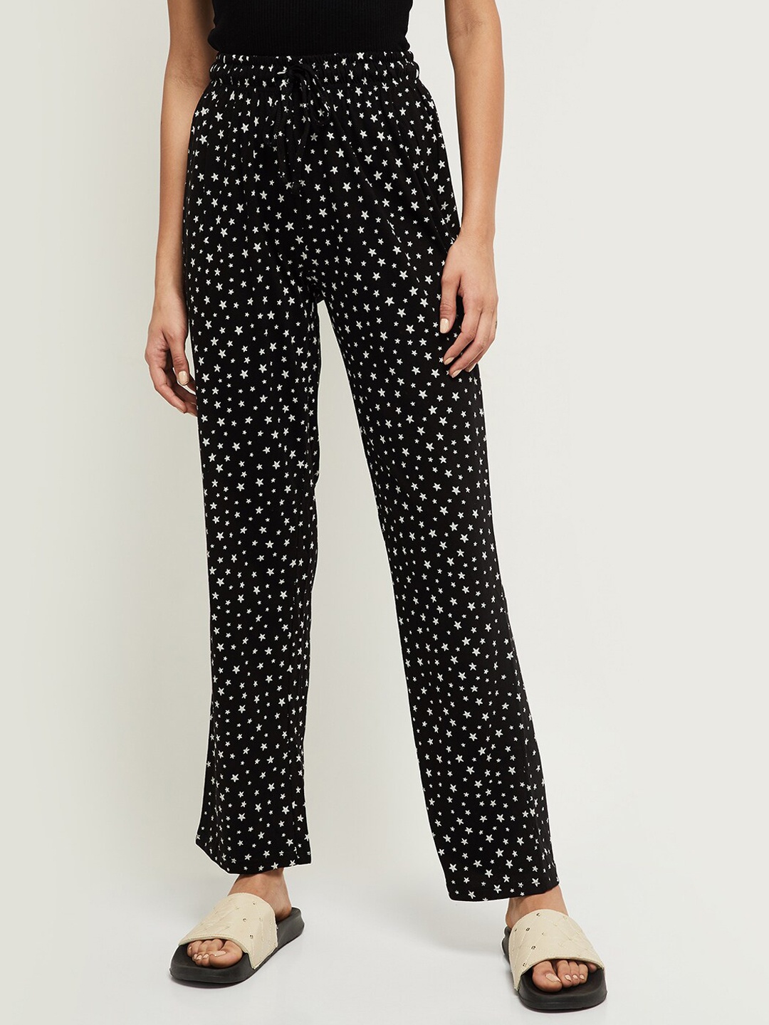

max Women Black & White Printed Cotton Lounge Pants