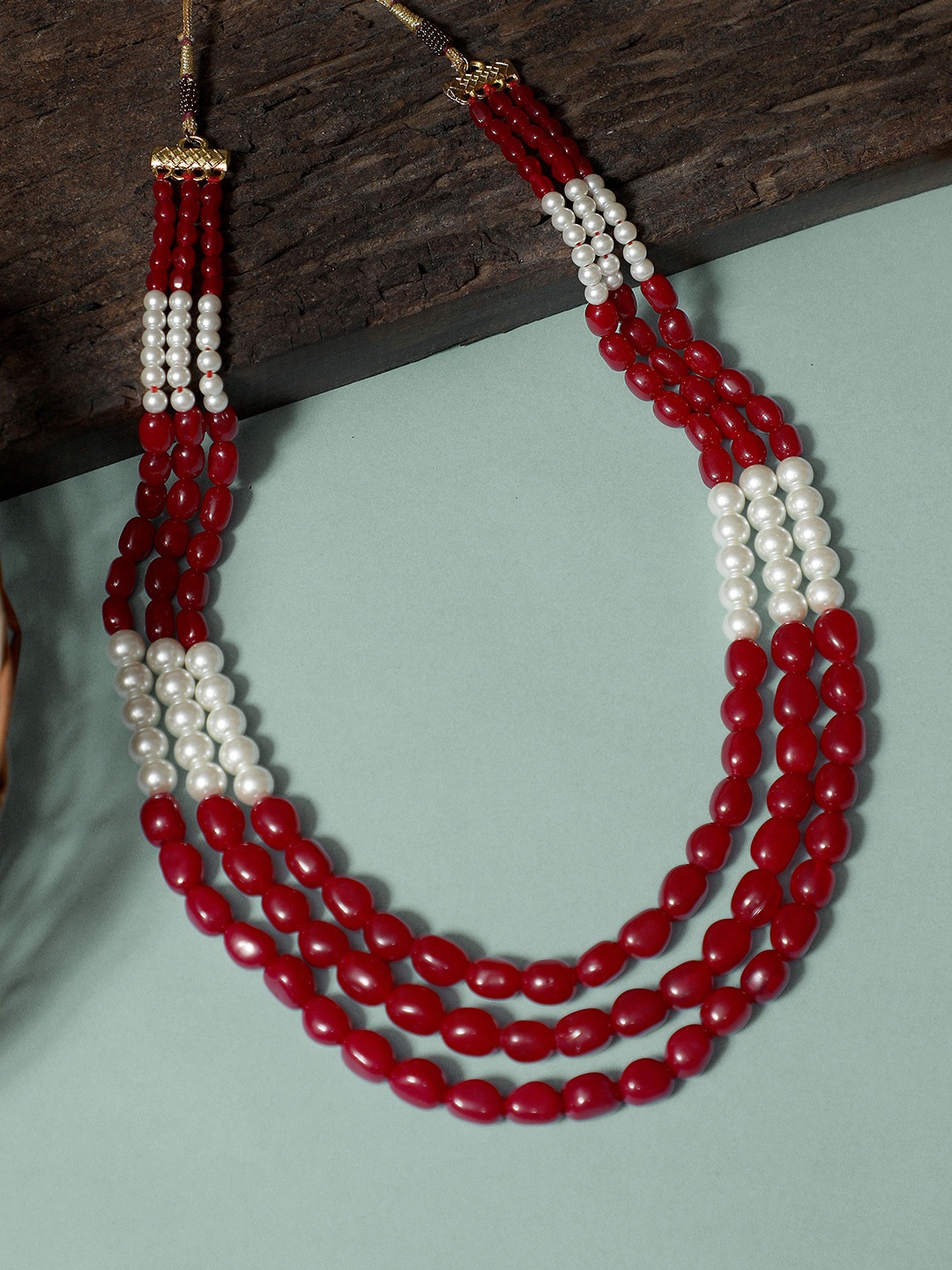 

KARATCART Men Red & White Layered Necklace