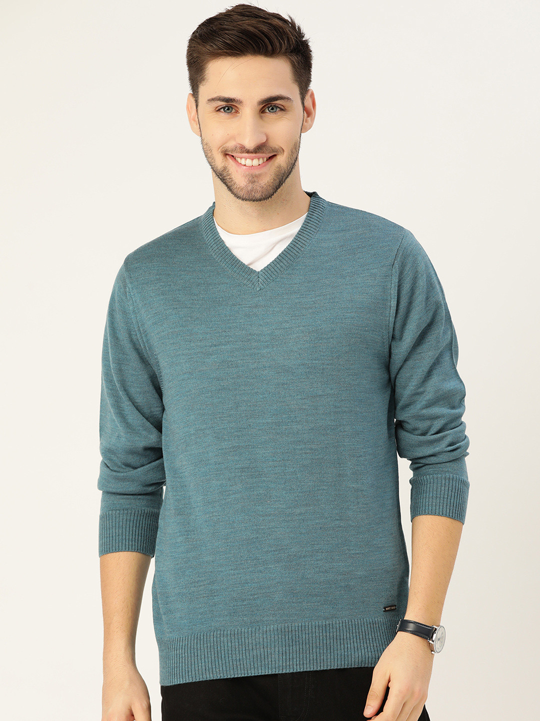 

Monte Carlo Men Blue Solid Pullover Sweater