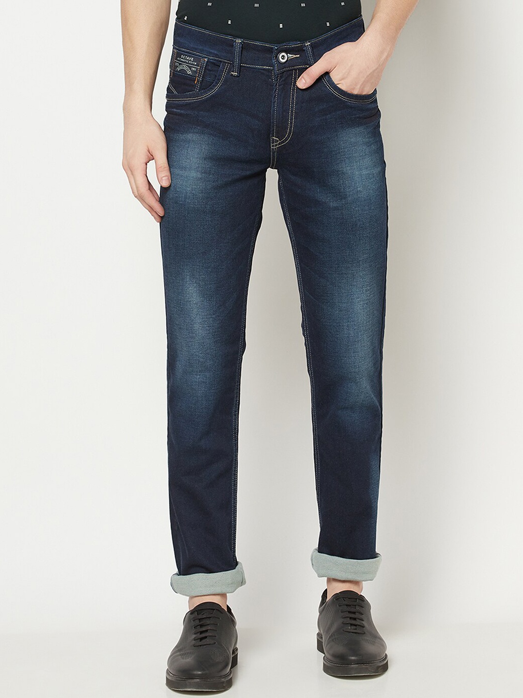

Octave Men Blue Light Fade Mid-Rise Regular Fit Jeans
