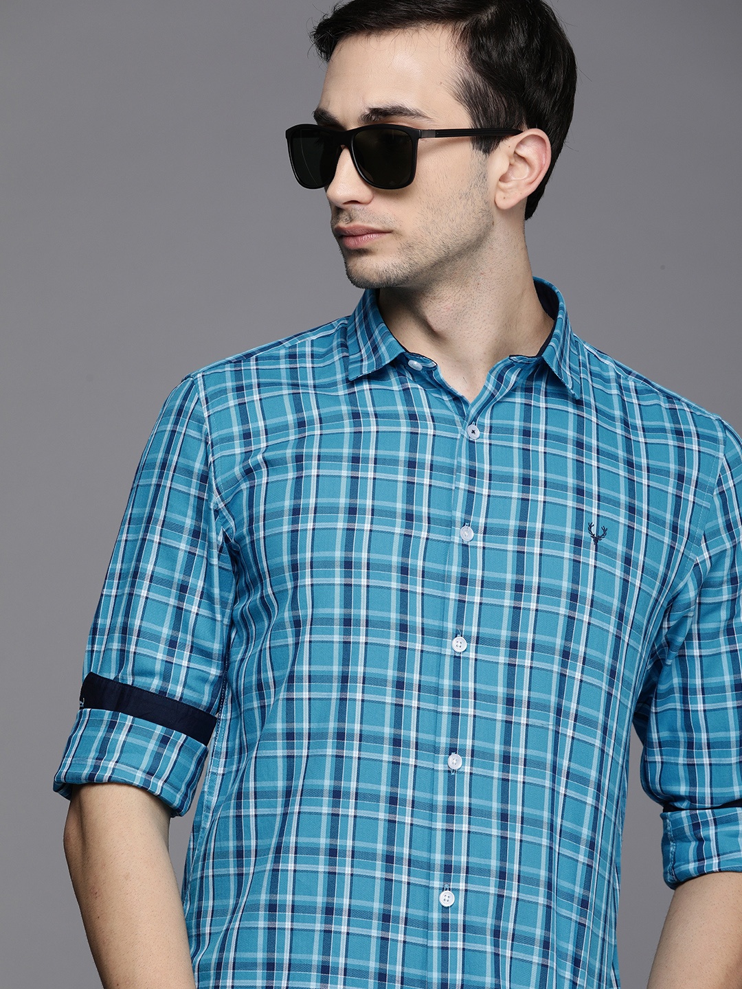 

Allen Solly Sport Men Turquoise Blue & White Ultra Slim Fit Checked Casual Shirt