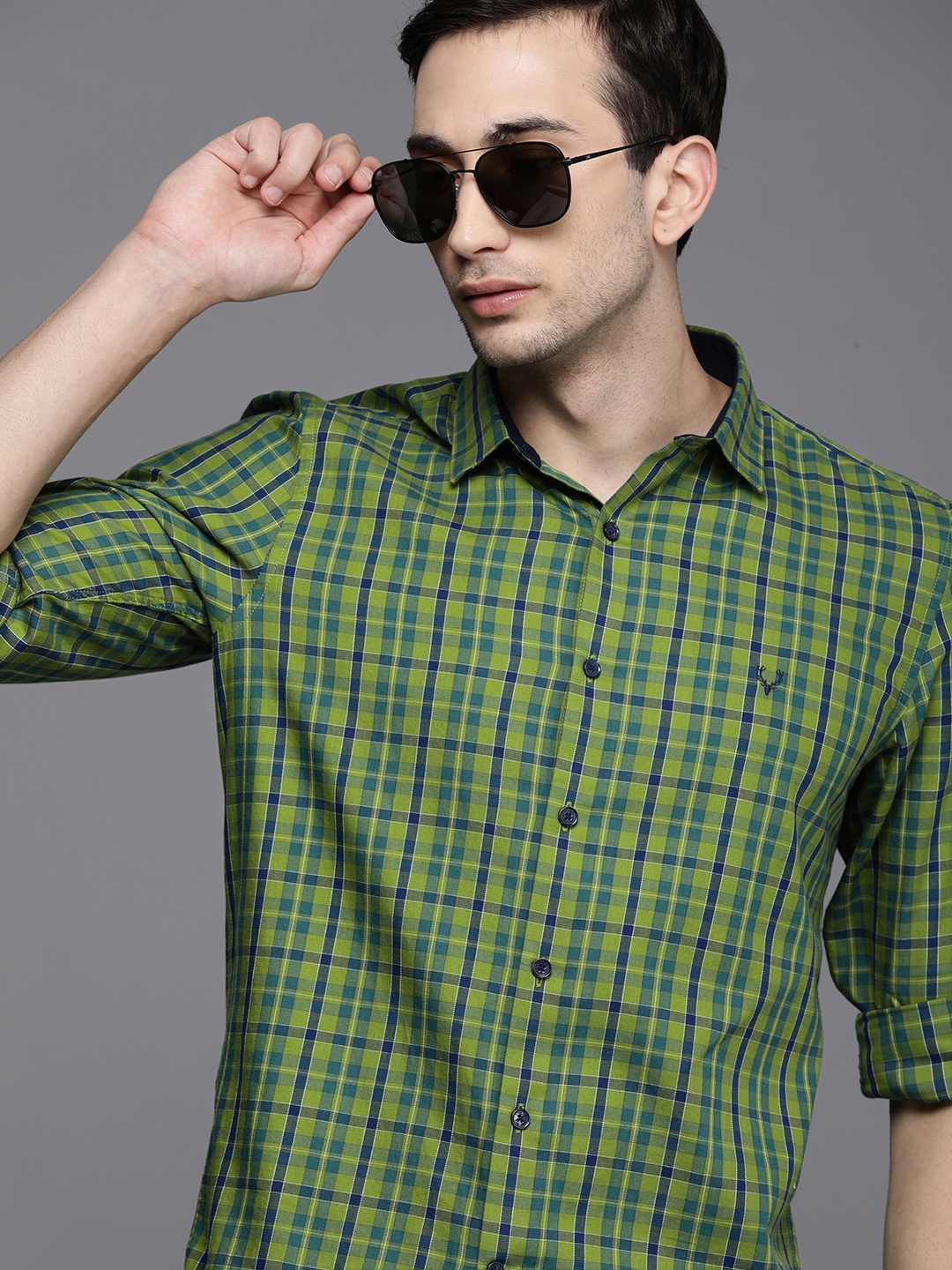 

Allen Solly Sport Men Green & Navy Blue Ultra Slim Fit Checked Casual Shirt