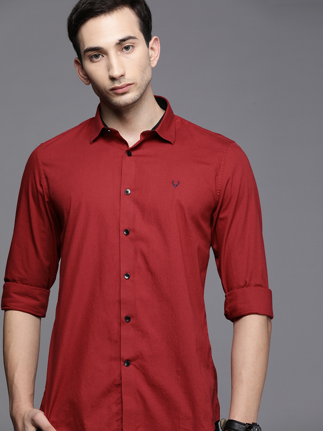

Allen Solly Sport Men Red Ultra Slim Fit Solid Opaque Casual Shirt