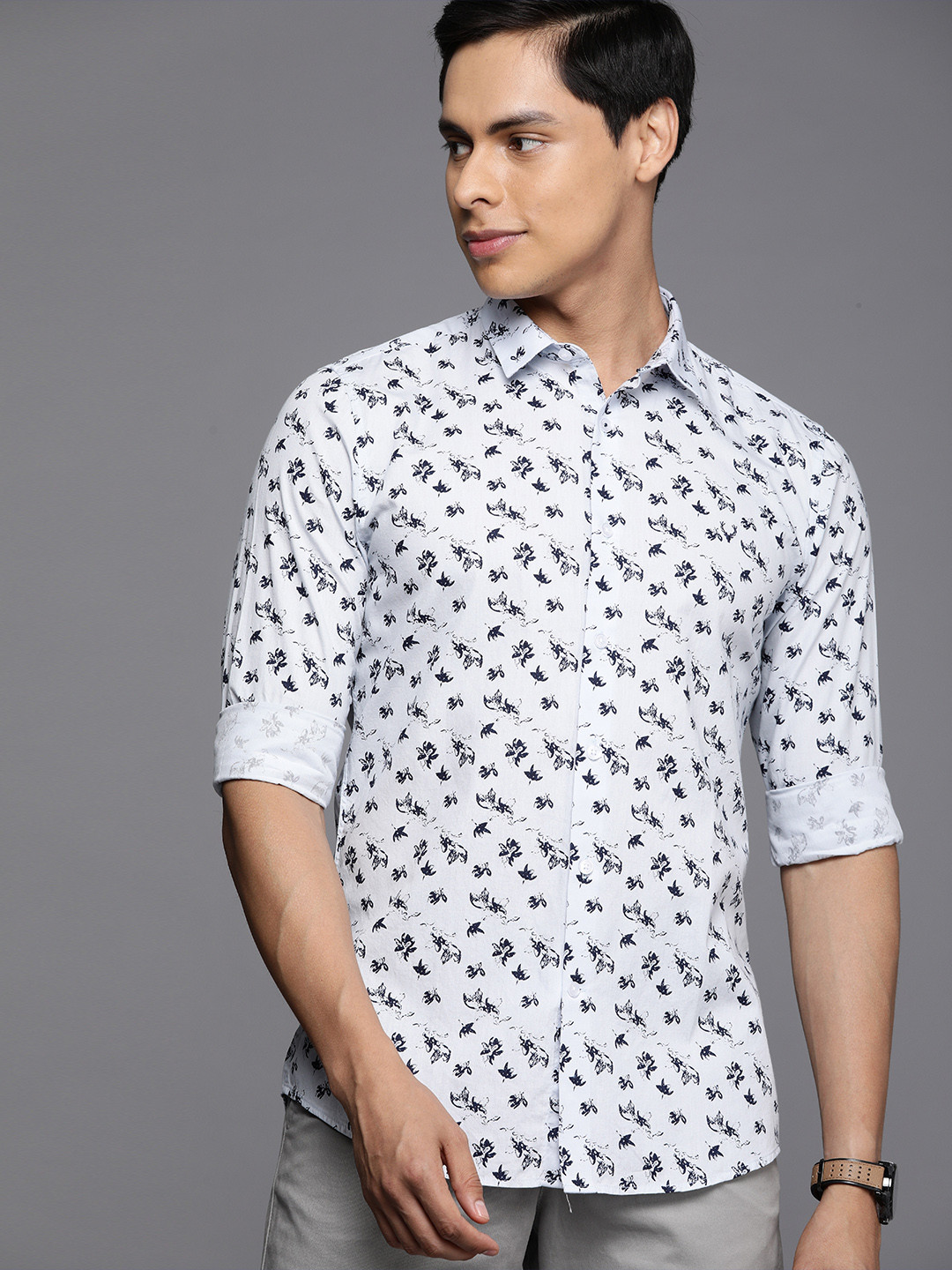 

Allen Solly Sport Men Blue Ultra Slim Fit Floral Printed Opaque Casual Shirt