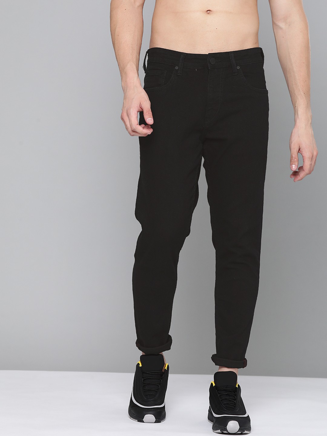 

HERE&NOW Men Black Slim Fit Mid-Rise Stretchable Jeans